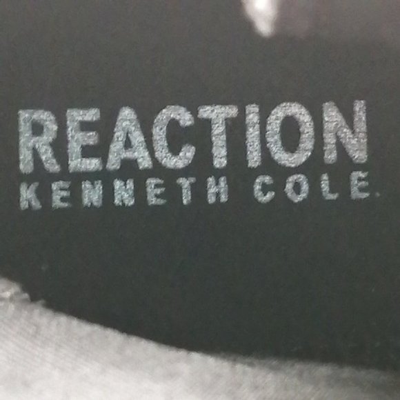 Kenneth Cole Reaction Womens Cameron Chelsea‎ Sneakers Burgundy Pull On 6.5M - Picture 8 of 9